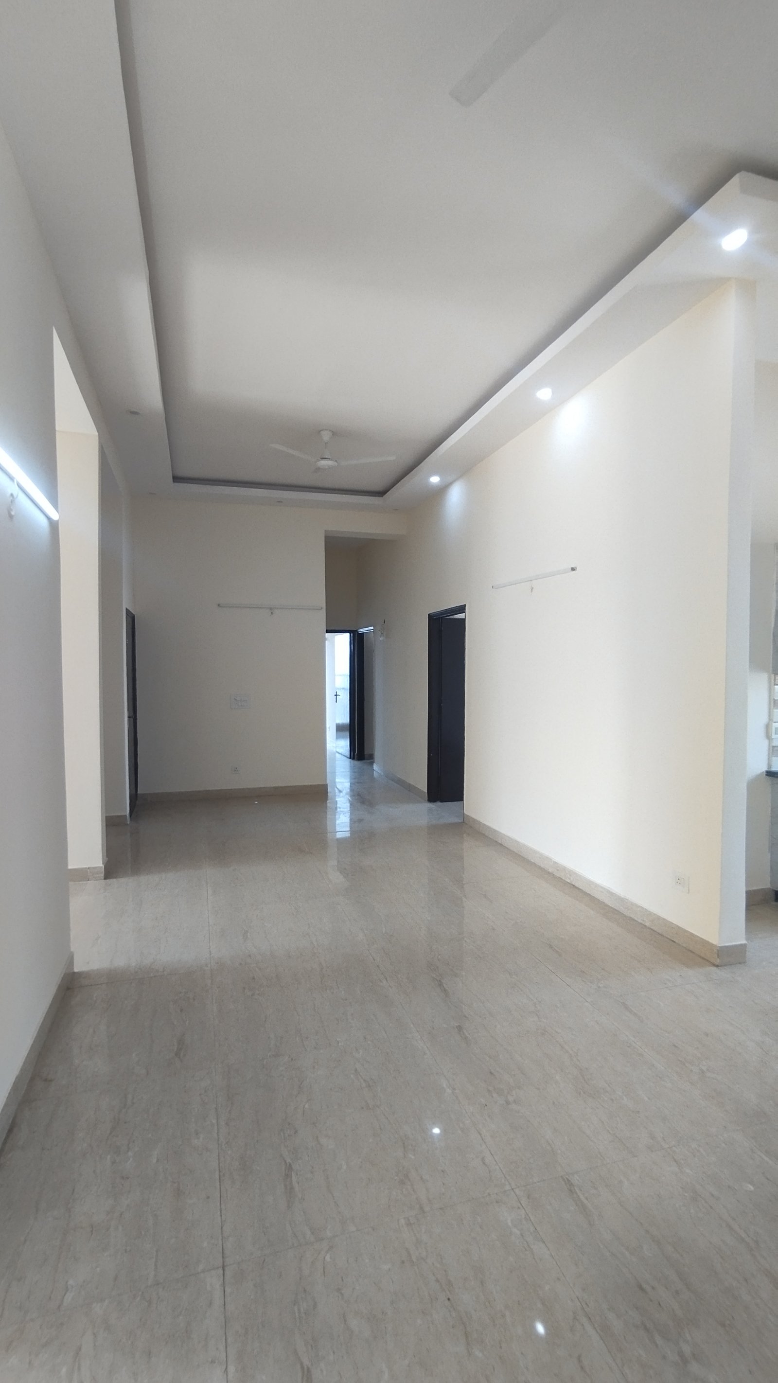 Grah Pravesh Penthouse 3 BHK + Servant for Sale in Sector 77